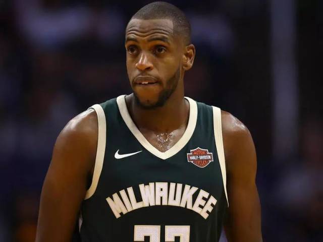 前罗奇代尔球员17岁时受伤瘫痪，今年因并发症去世，终年26岁