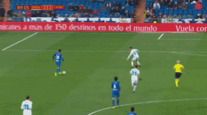 现场顶级视角观看申京过掉字母哥打成2+1